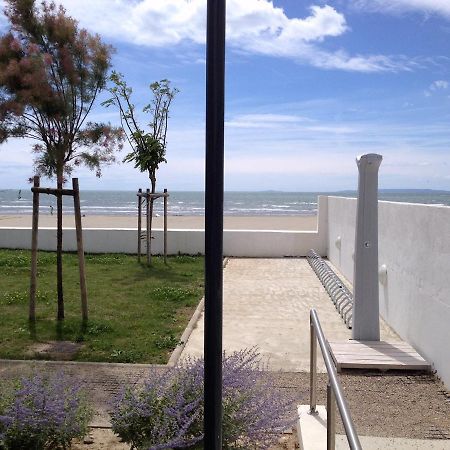 Les Plages Du Grand Vallen - Residence Chateau Leenhardt Le Grau-du-Roi Exterior foto